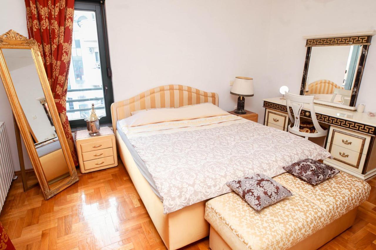 Ugodan I Luksuzan Apartman 바냐루카 외부 사진