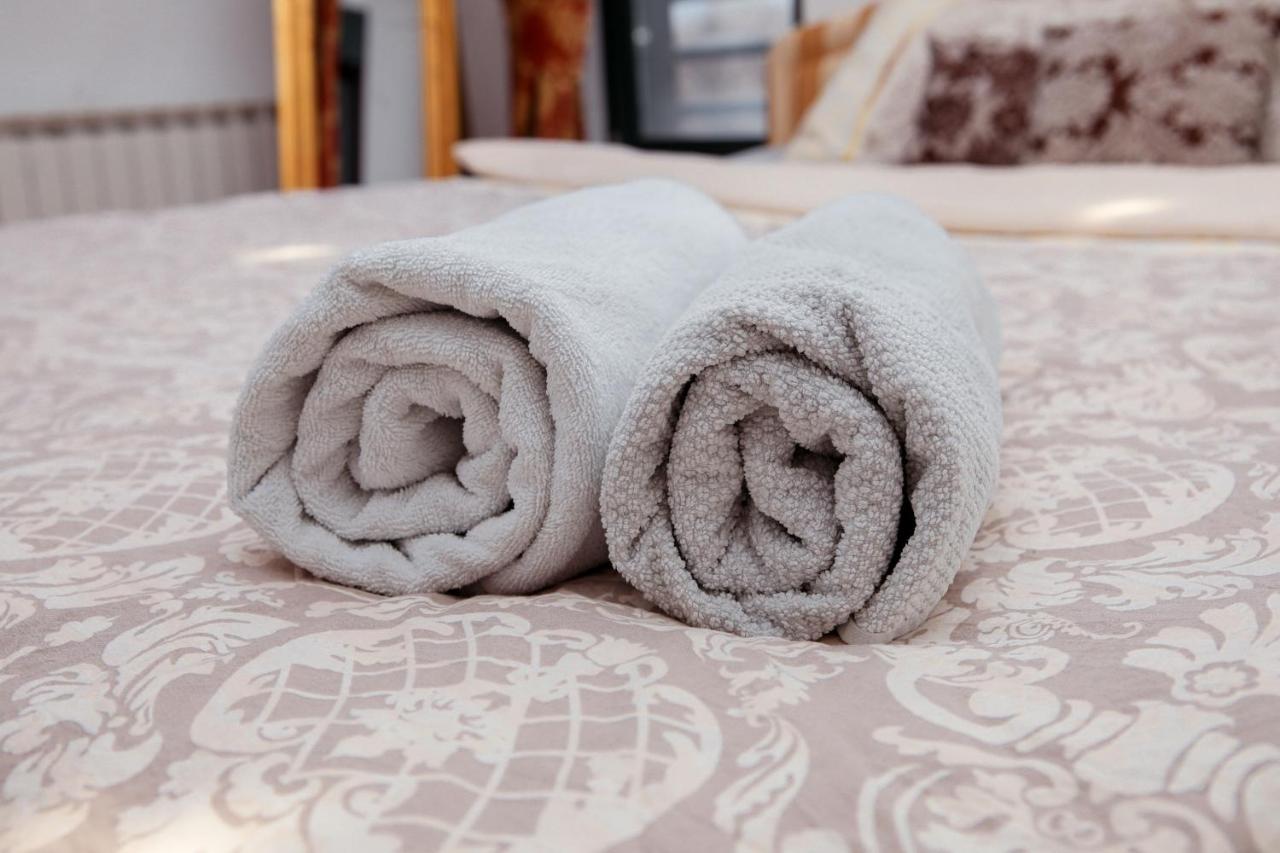 Ugodan I Luksuzan Apartman 바냐루카 외부 사진